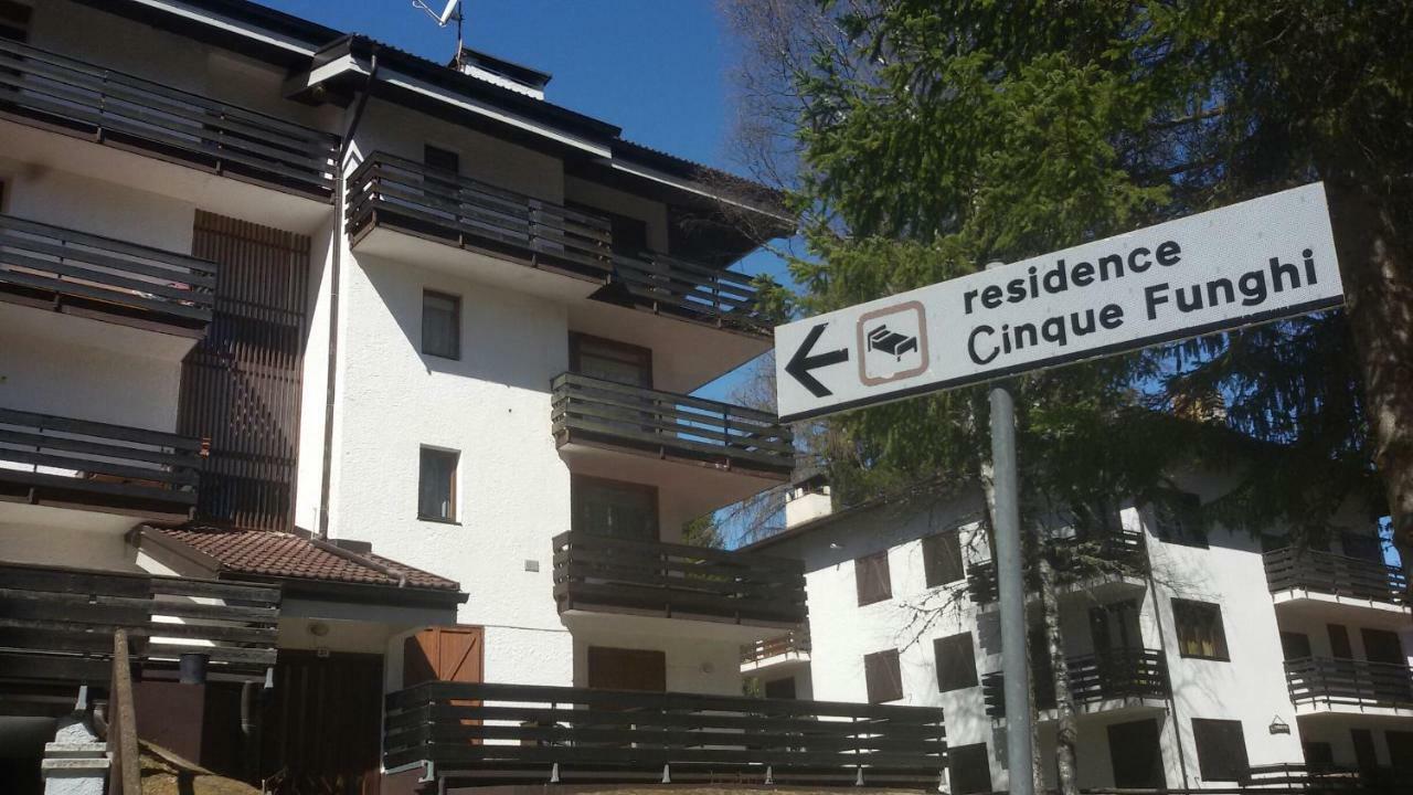 Casa Cinque Funghi A Folgarida Apartment Exterior photo